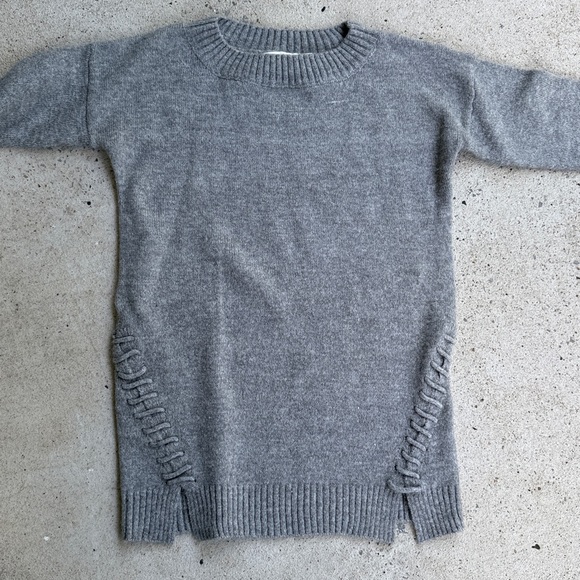 Anthropologie Bishop + Young Gray Crew Neck Sweater With Lace-Up Accents Medium - Picture 8 of 11